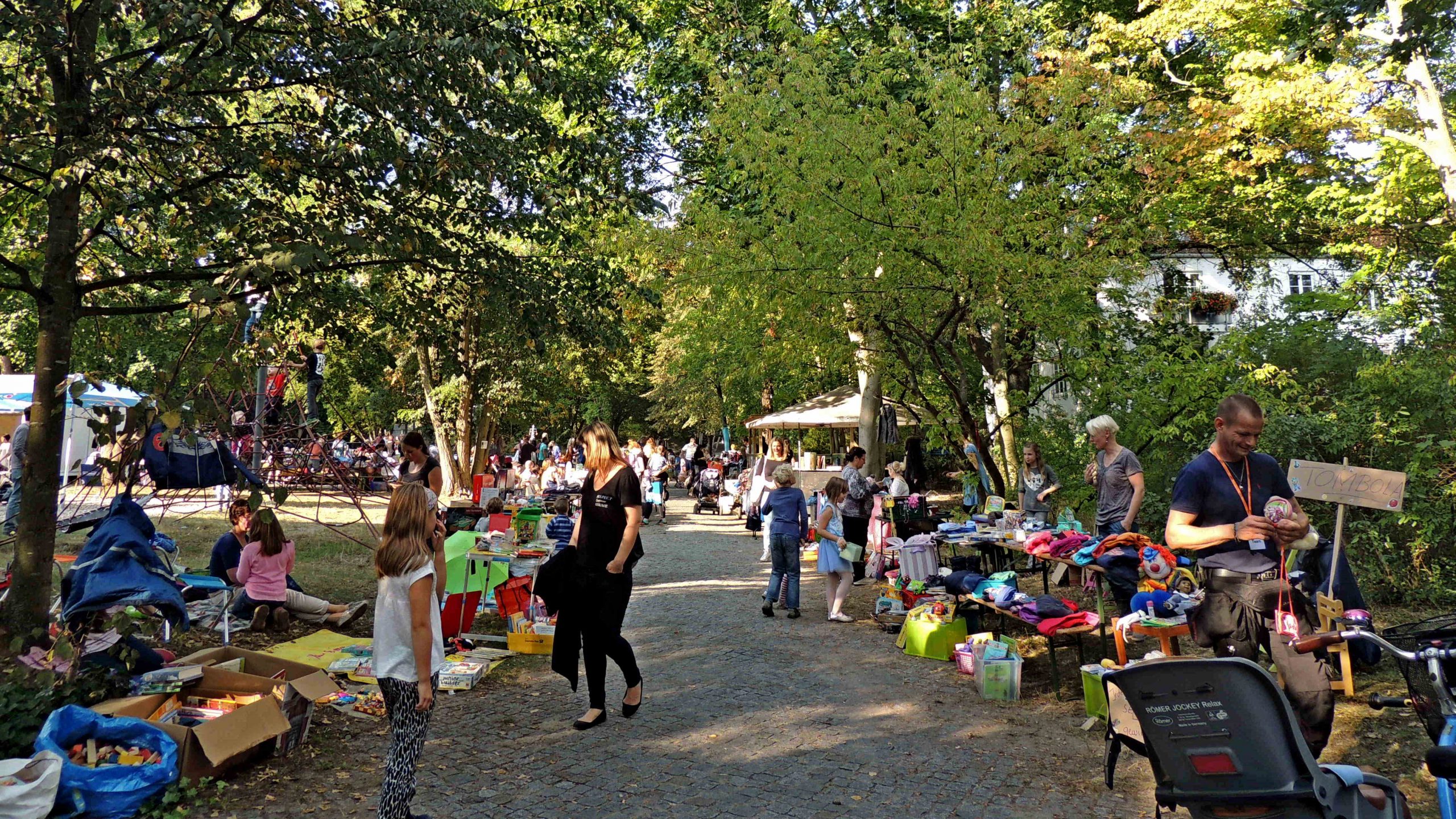 Flohmarkt im Lindenpark